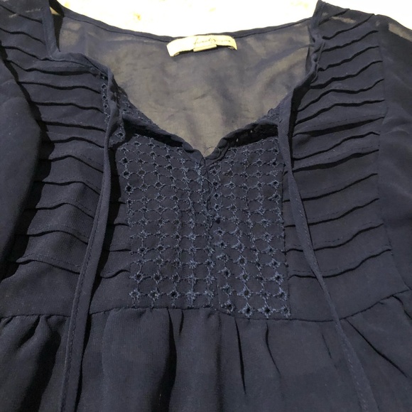 Forever 21 Flowy Blue Top - Picture 3 of 5